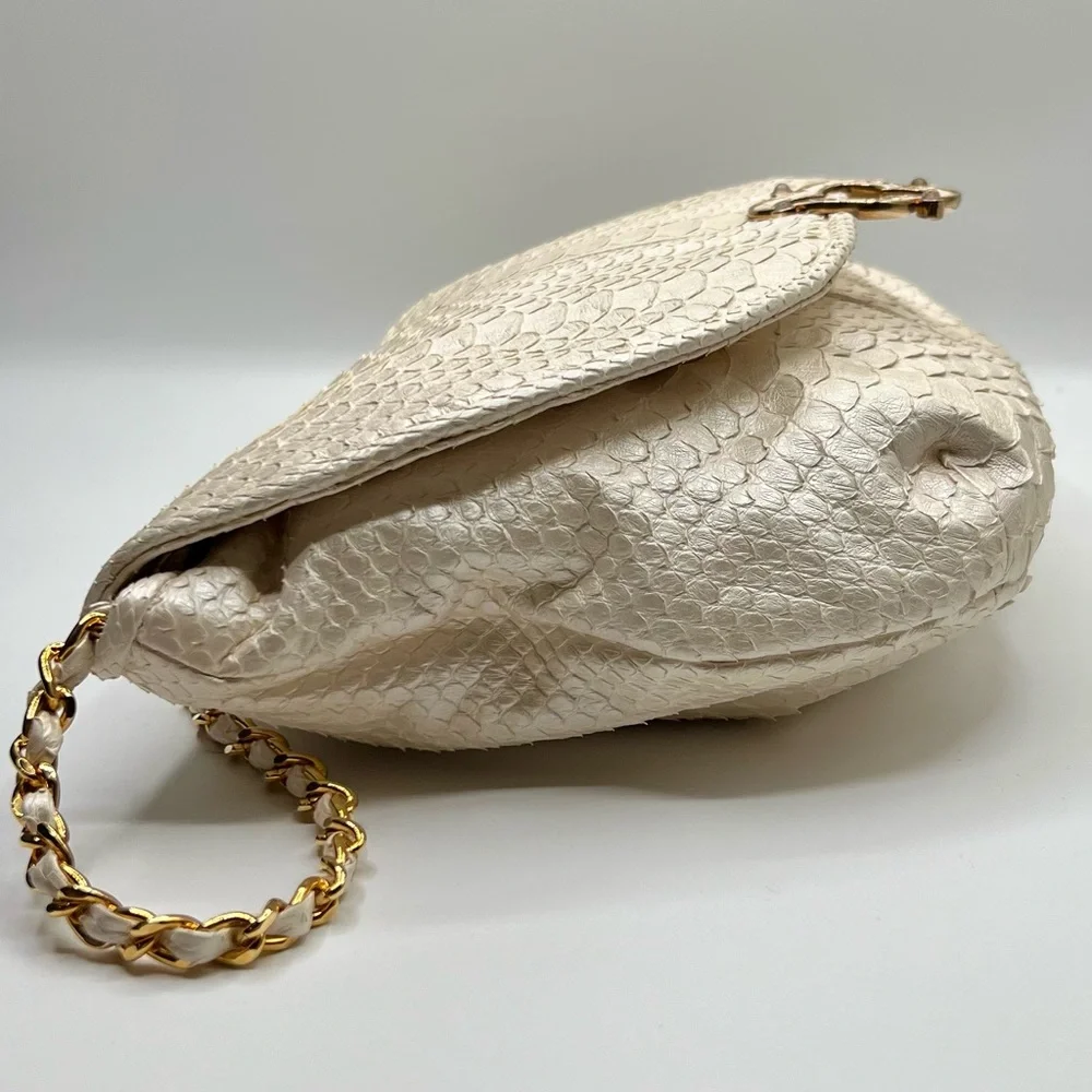 Cream and Gold Textured Shoulder Bag with Chain Handle